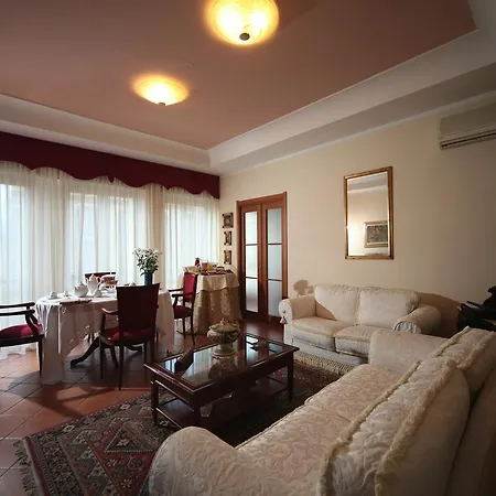 Porta Di Mare Bed and breakfast *