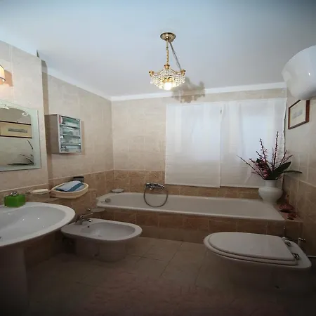 Porta Di Mare Bed and breakfast